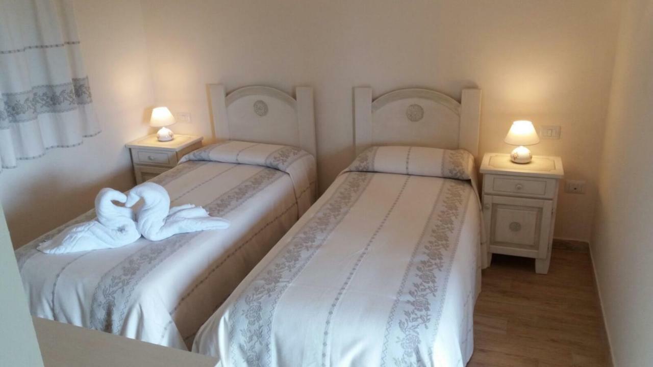 B&B Majore Ольбія Екстер'єр фото